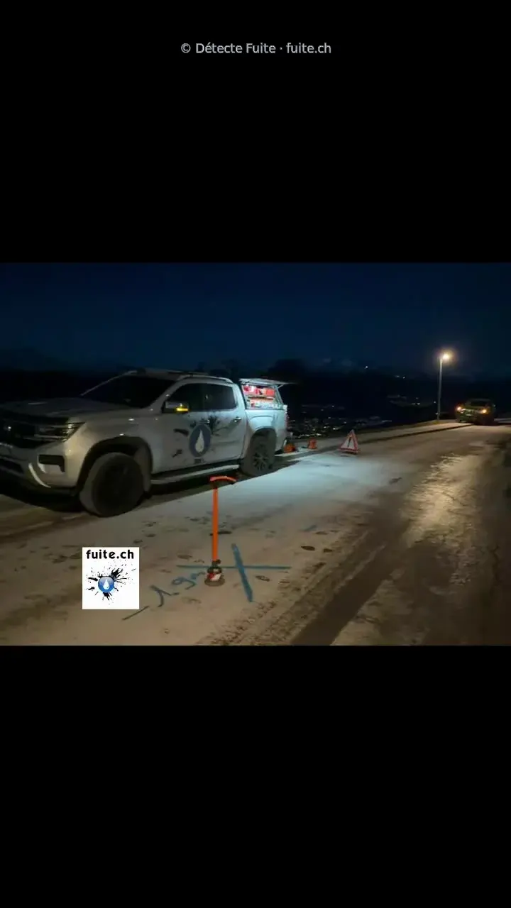 Pick-up Détecte Fuite, matériel de détection et marquage au sol lors de l’intervention du 1er janvier 2026, de nuit